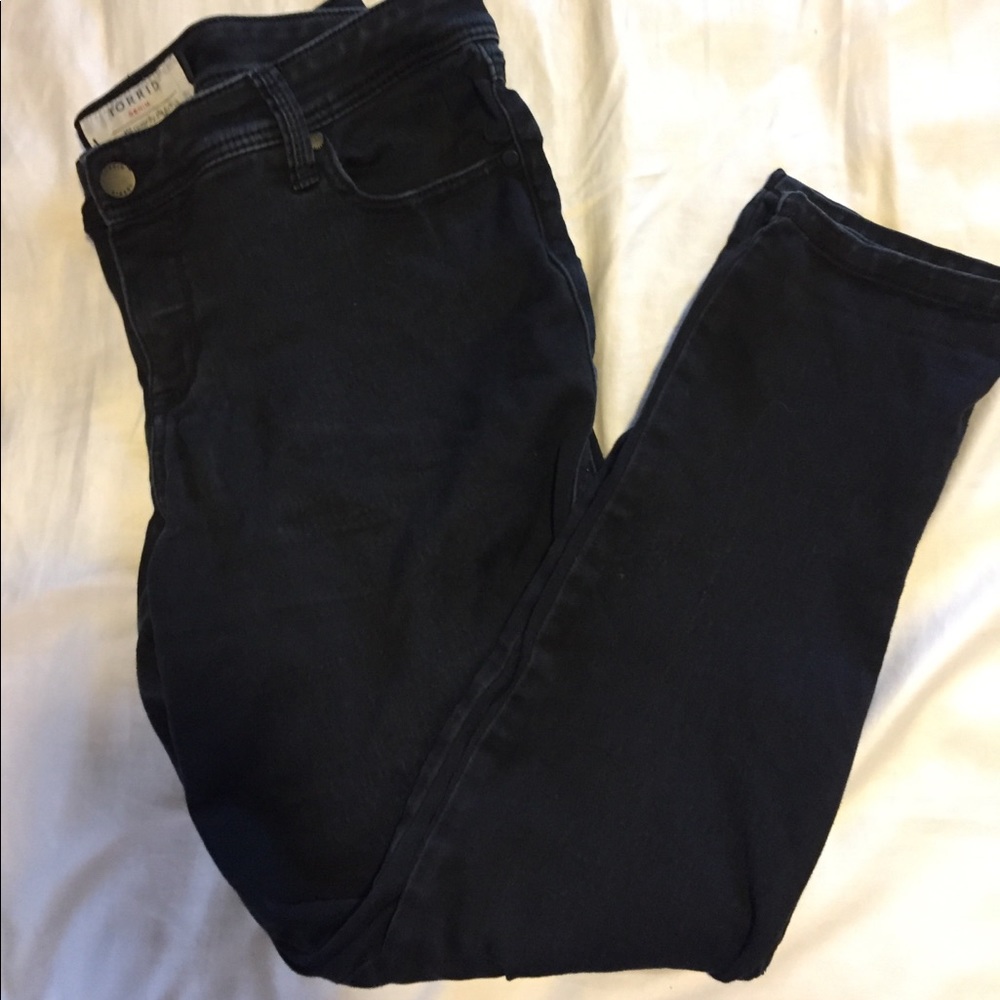 TORRID Black skinny jeans